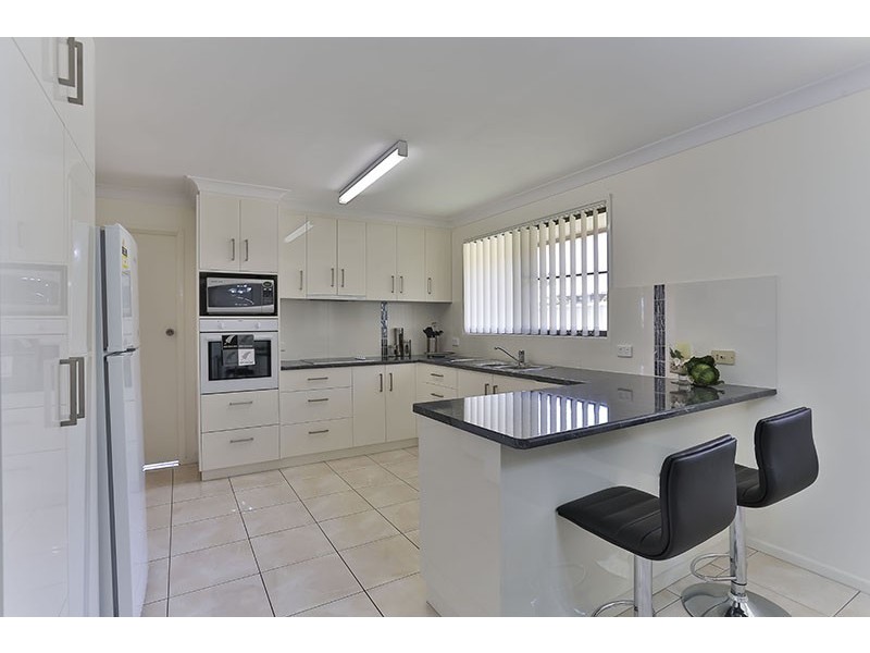 7 Orchid Street, Centenary Heights QLD 4350