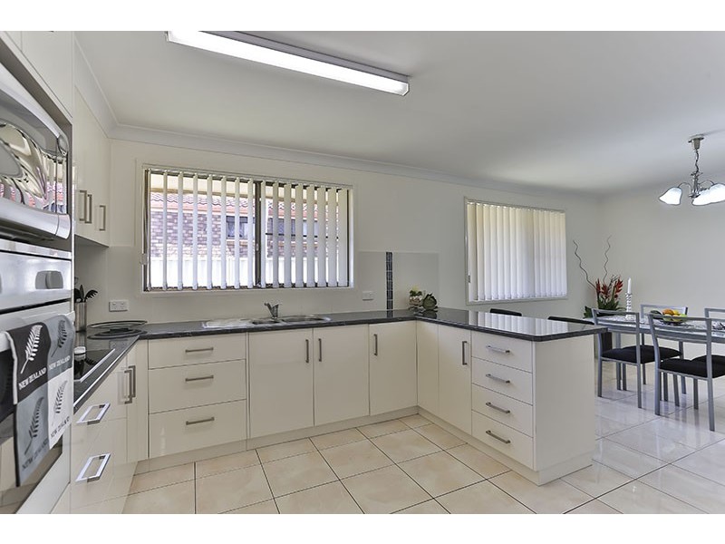 7 Orchid Street, Centenary Heights QLD 4350