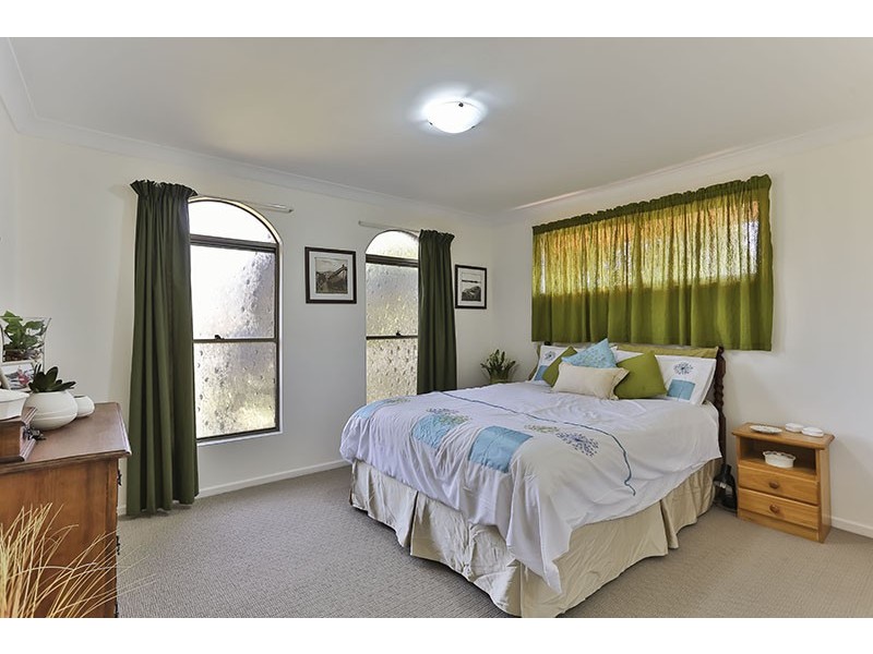 7 Orchid Street, Centenary Heights QLD 4350