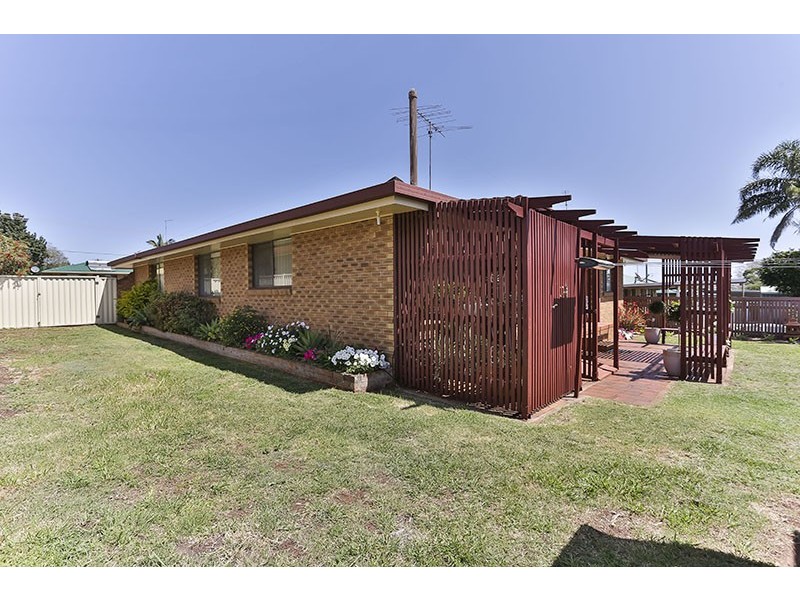 7 Orchid Street, Centenary Heights QLD 4350