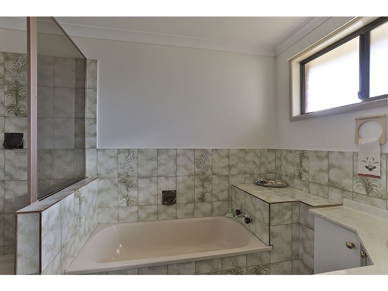 3 Gibson Street, Wilsonton QLD 4350