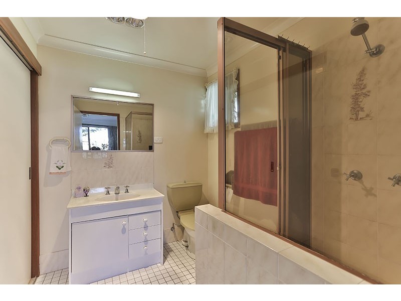 3 Gibson Street, Wilsonton QLD 4350