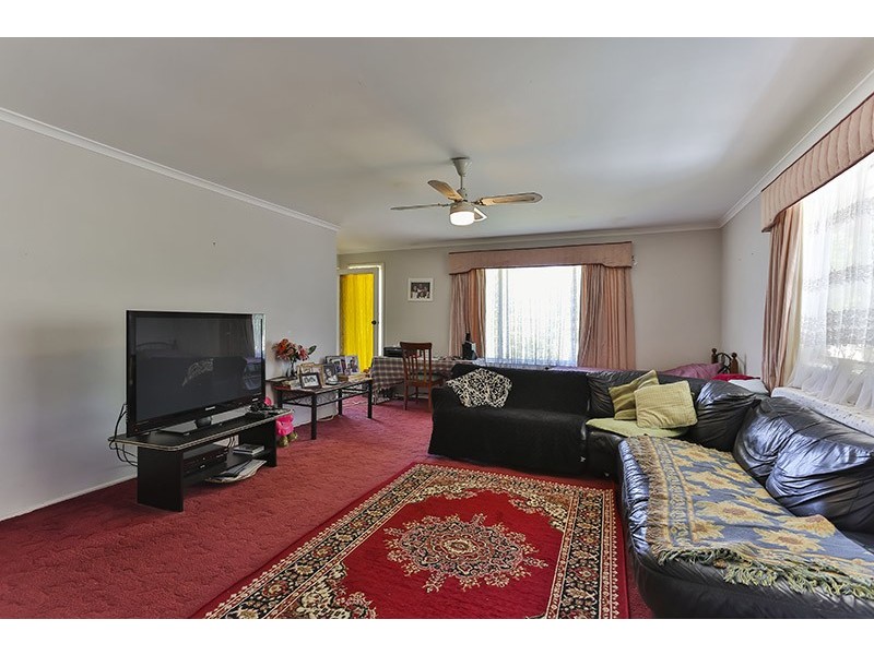 7 Bagot Street, Centenary Heights QLD 4350