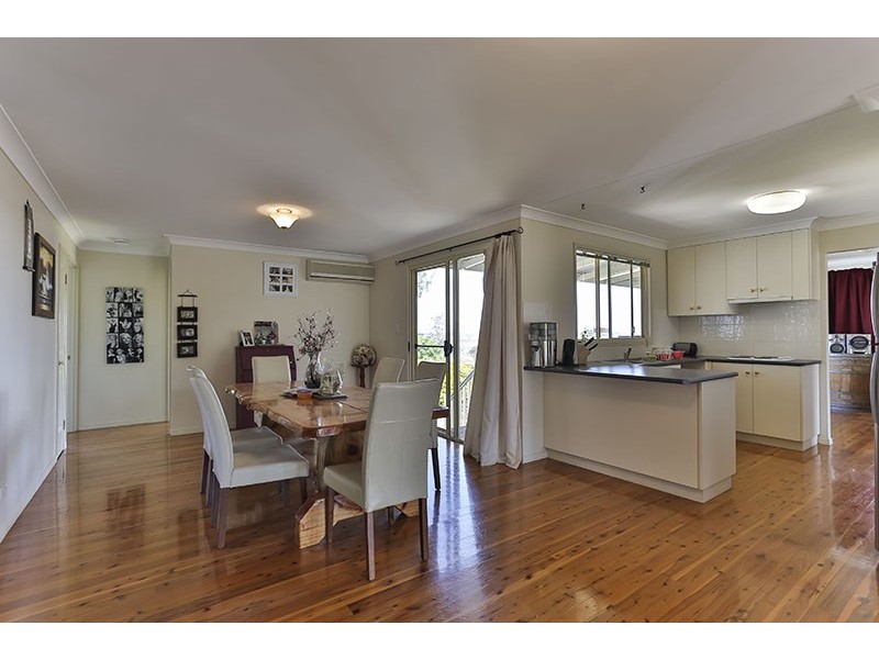 7 Schloss Court, Westbrook QLD 4350