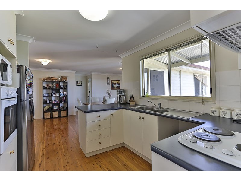 7 Schloss Court, Westbrook QLD 4350