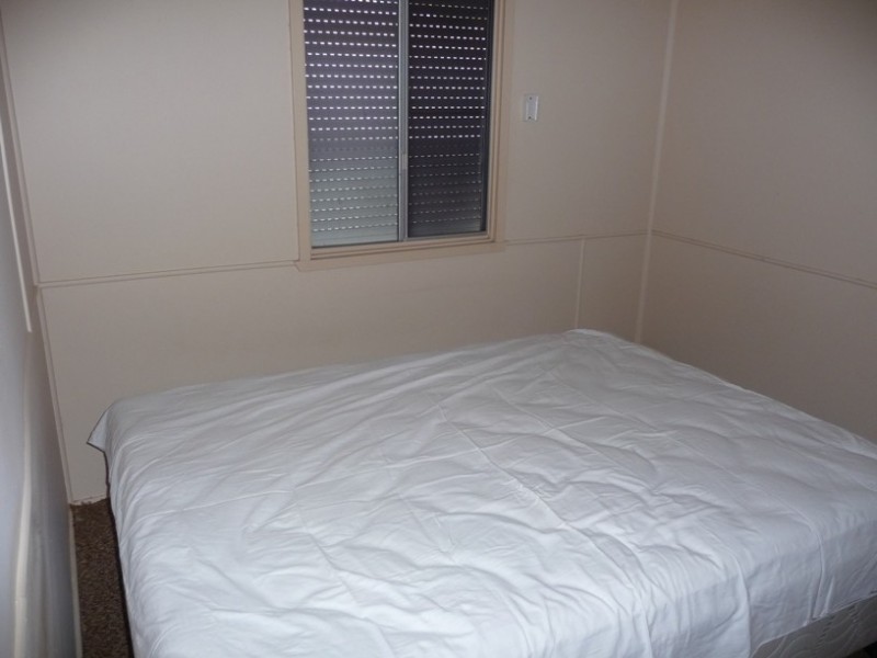 27 Wentworth Parade, Golden Beach QLD 4551