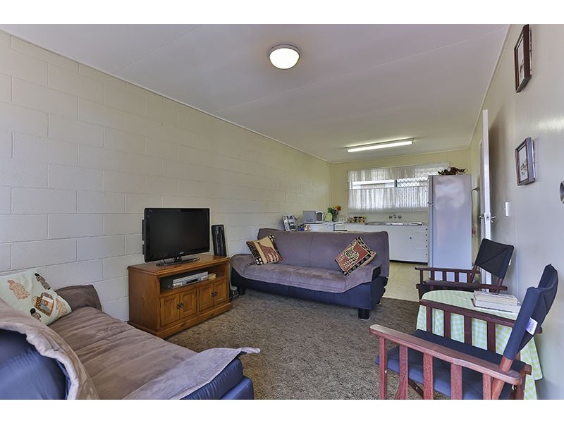 2/37A Tourist Road, East Toowoomba QLD 4350