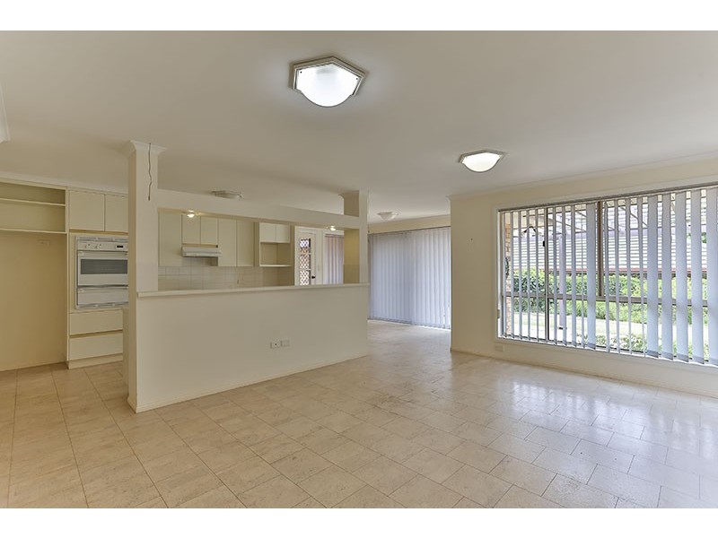 14 Falconer Court, Rangeville QLD 4350