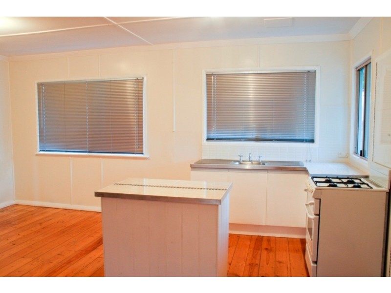 30 Doyle Street, Harlaxton QLD 4350