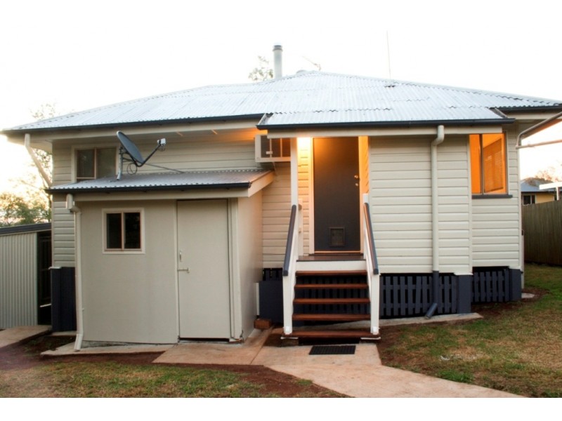 30 Doyle Street, Harlaxton QLD 4350