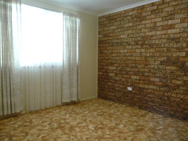 2/80 Alderley Street, Rangeville QLD 4350