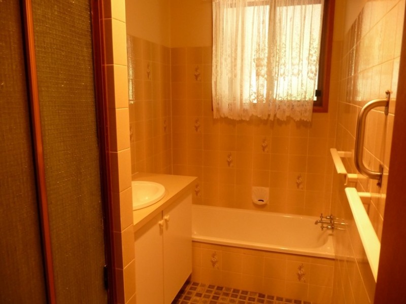 2/80 Alderley Street, Rangeville QLD 4350