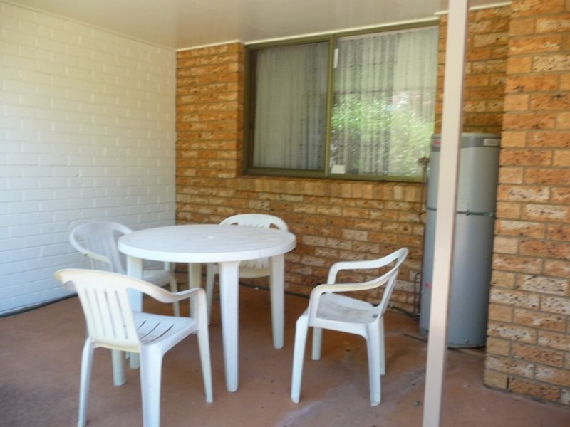 2/80 Alderley Street, Rangeville QLD 4350