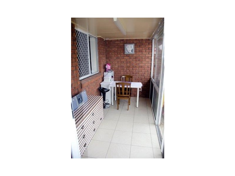 2/3 Gabrielle Street, Kearneys Spring QLD 4350