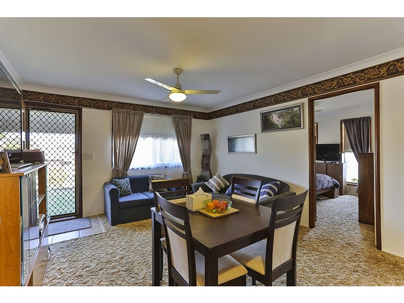 2/11 Lynne Street, Centenary Heights QLD 4350