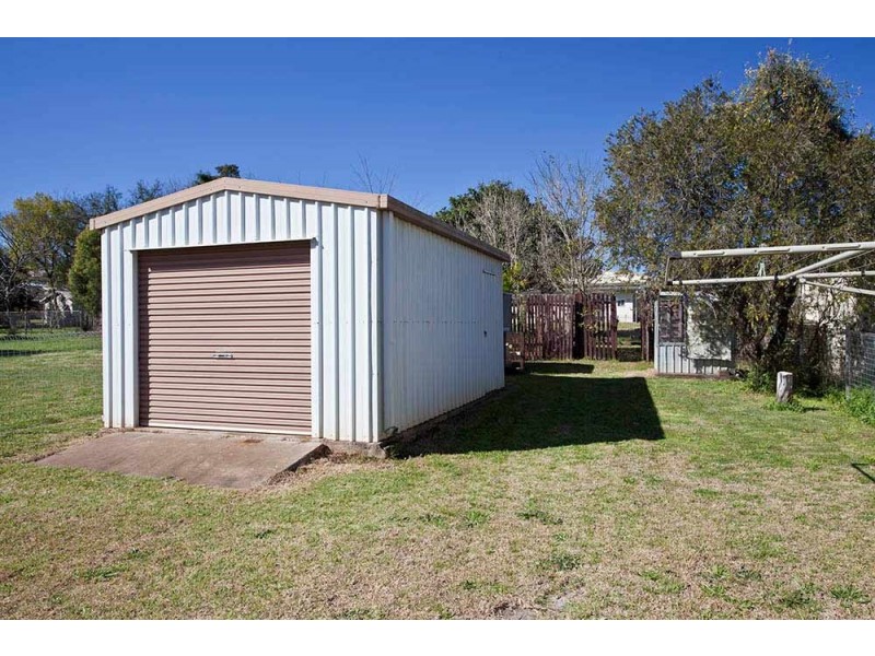 12 McWaters Street, North Toowoomba QLD 4350