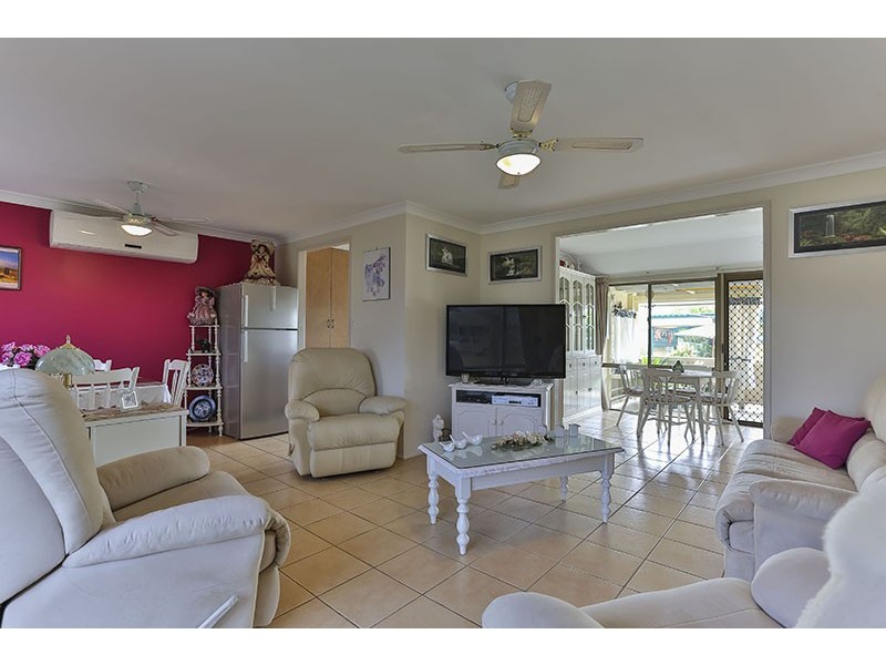 9 Zoe Court, Centenary Heights QLD 4350