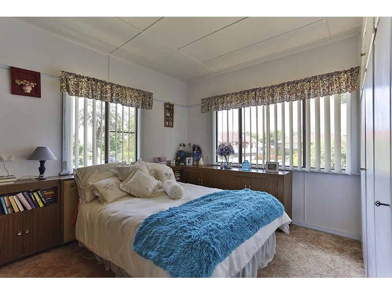 272 Alderley Street, Centenary Heights QLD 4350