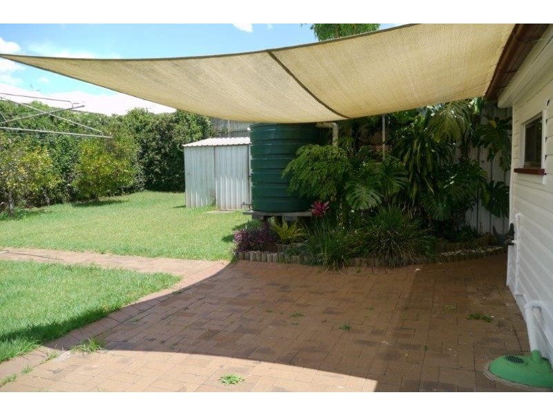 66 Gordon Avenue, Newtown QLD 4350