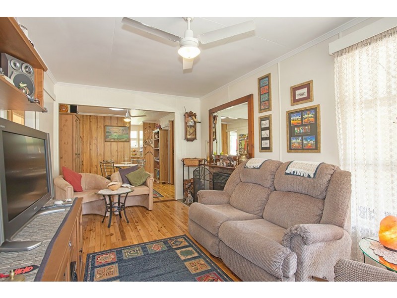 26 Skehan Street, Centenary Heights QLD 4350