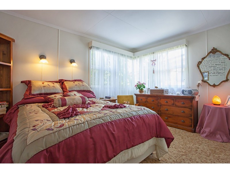 26 Skehan Street, Centenary Heights QLD 4350