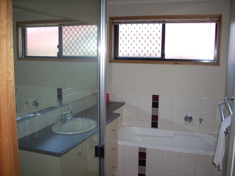 2/97 Alderley Street, Rangeville QLD 4350