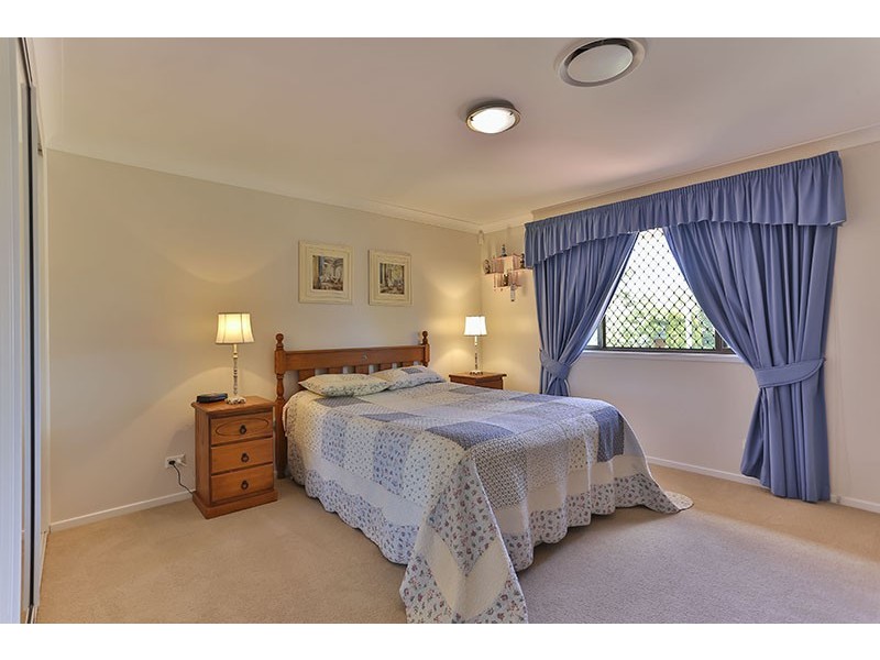 24 Hazel Street, Centenary Heights QLD 4350