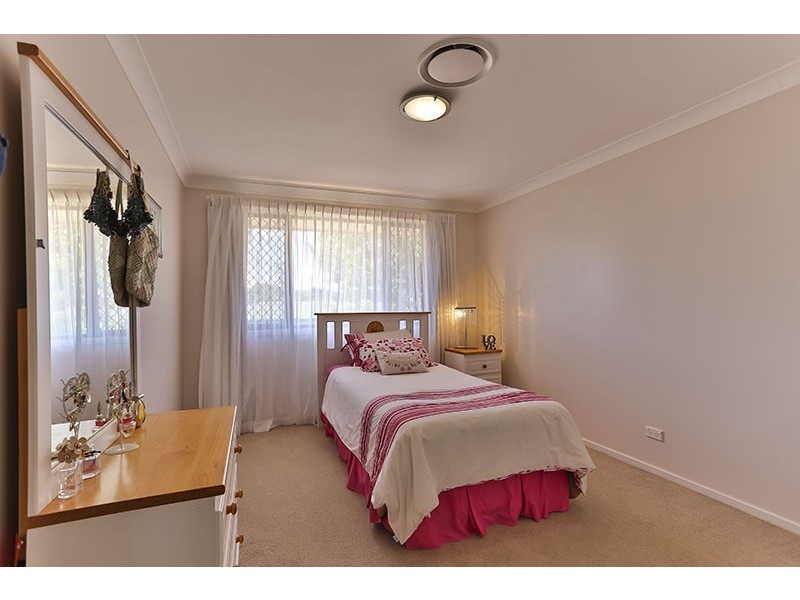 24 Hazel Street, Centenary Heights QLD 4350