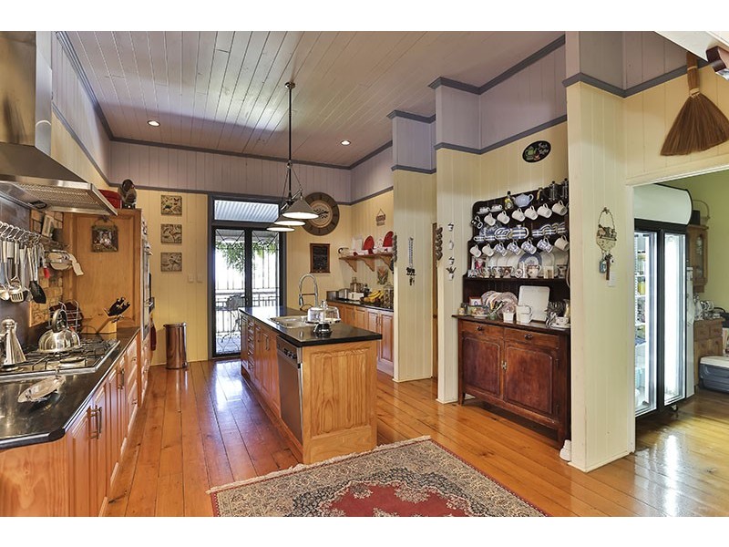 310 Anduramba Road, Crows Nest QLD 4355