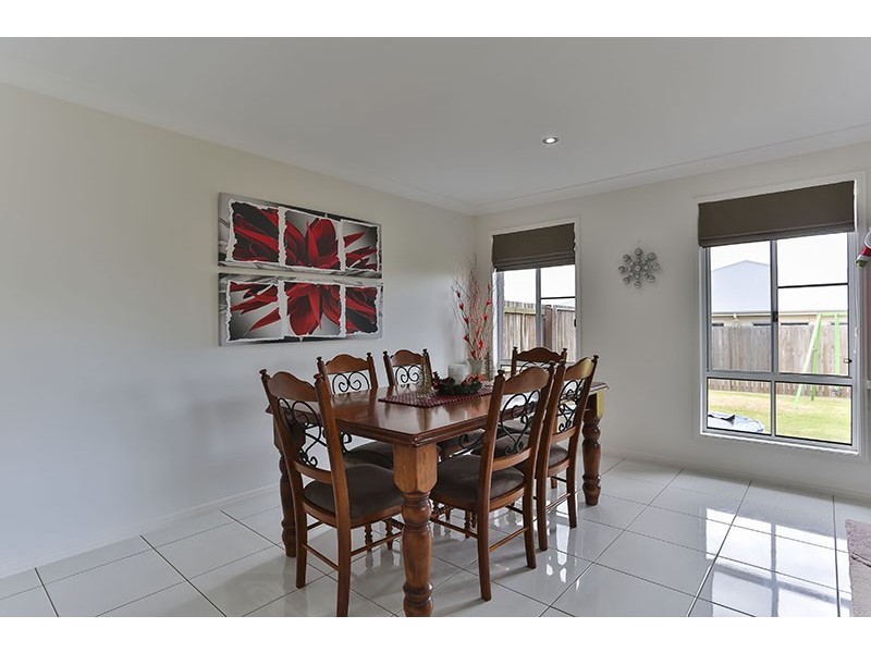 43 Kalimna Drive, Highfields QLD 4352