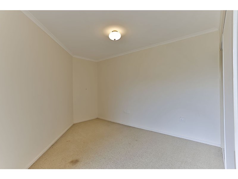 26/7-9 12 Glenfield Court, Middle Ridge QLD 4350