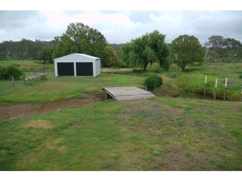 12 Hayden Street, Crows Nest QLD 4355