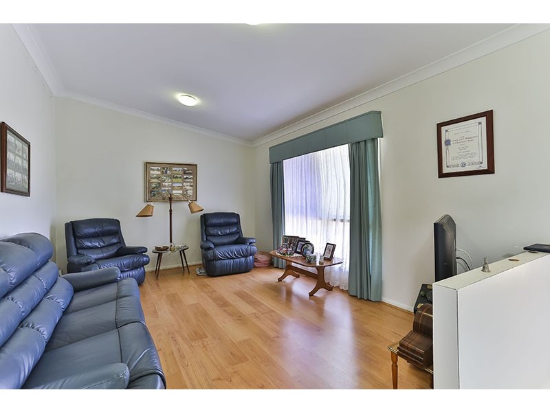 10 Alroe Court, Kearneys Spring QLD 4350