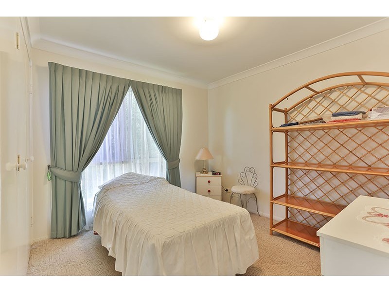 10 Alroe Court, Kearneys Spring QLD 4350