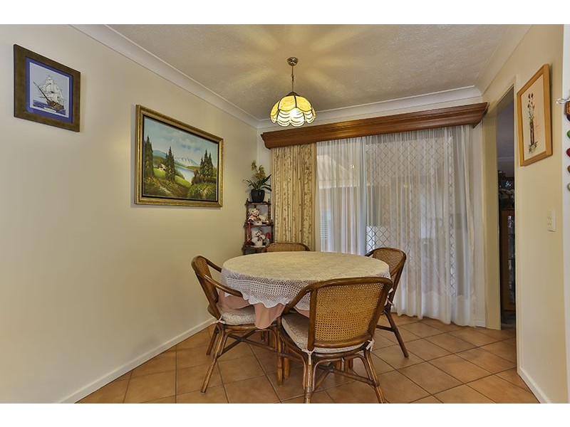 18 Brigalow Street, Newtown QLD 4350