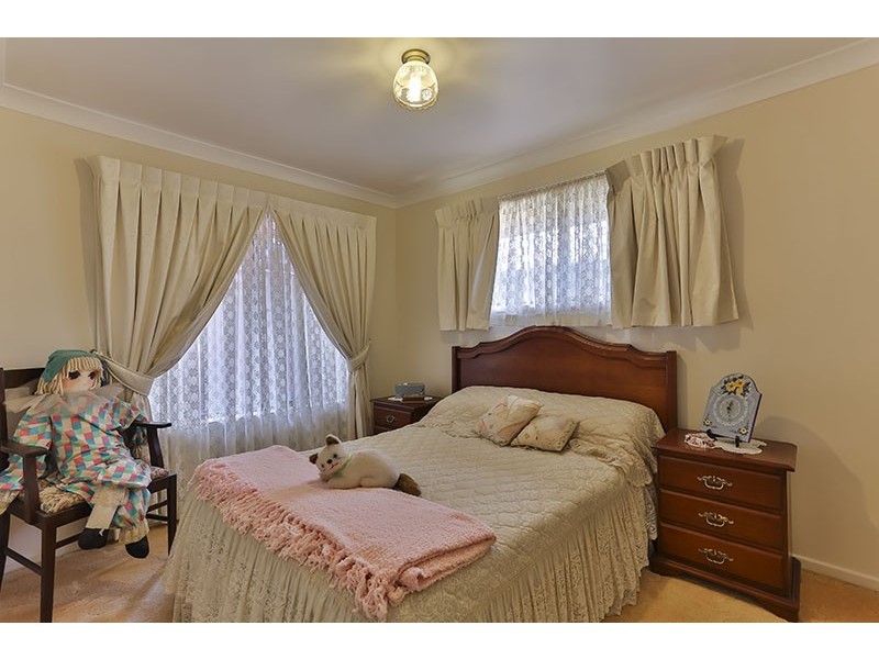 18 Brigalow Street, Newtown QLD 4350