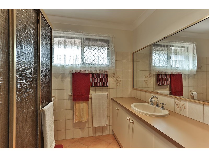 18 Brigalow Street, Newtown QLD 4350