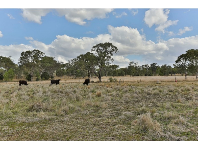 164 E Drews Road, Westbrook QLD 4350