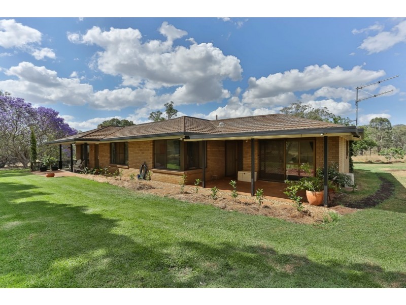 164 E Drews Road, Westbrook QLD 4350