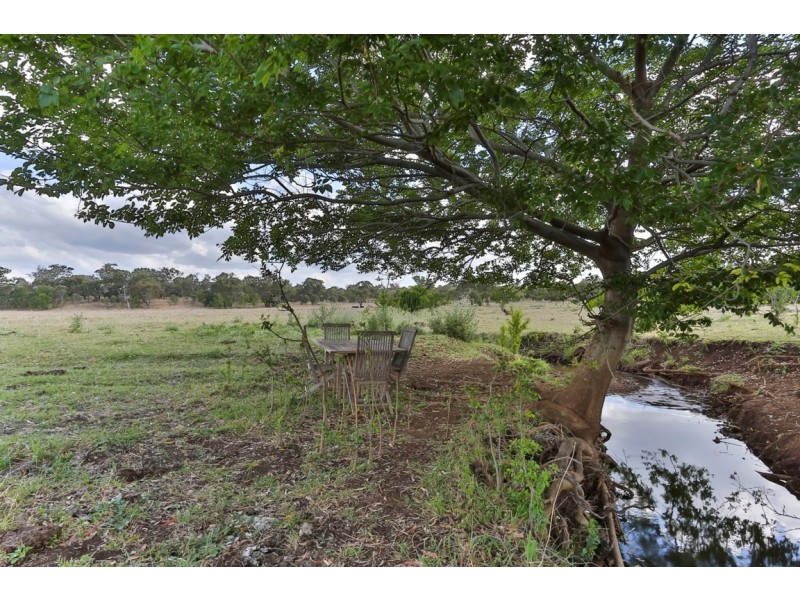 164 E Drews Road, Westbrook QLD 4350