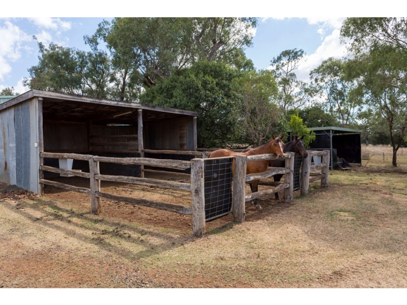 164 E Drews Road, Westbrook QLD 4350