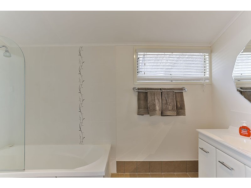 79 Ruthven Street, Harlaxton QLD 4350