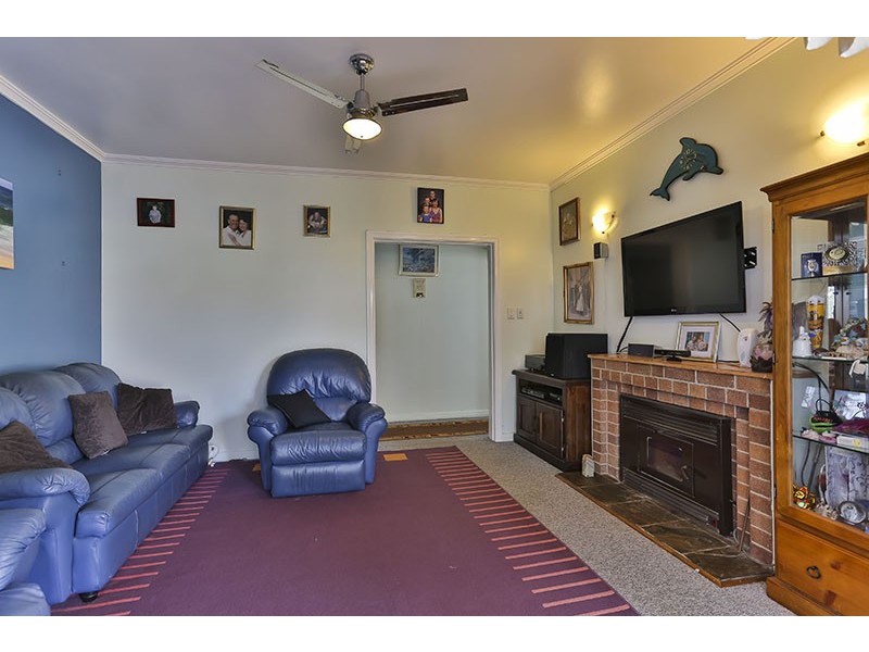 3 McLeish Street, Harristown QLD 4350