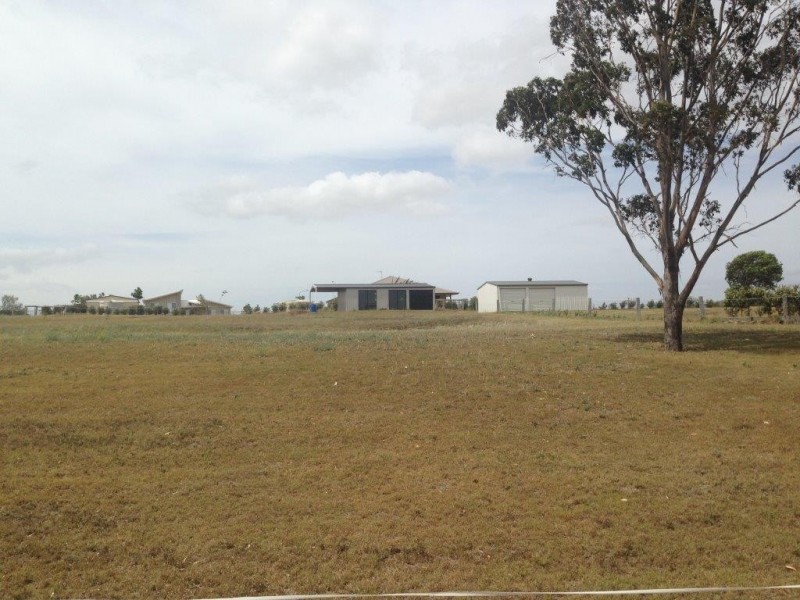 3 Settlers Drive, Gowrie Junction QLD 4352