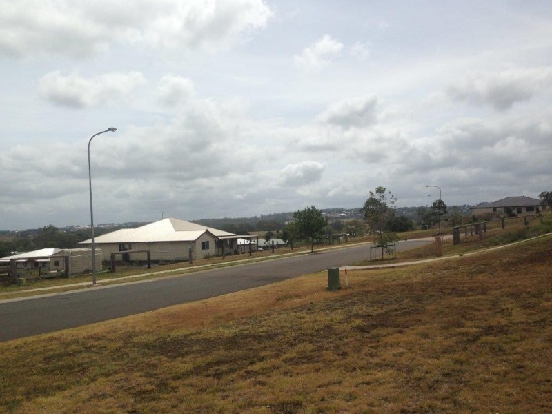 3 Settlers Drive, Gowrie Junction QLD 4352