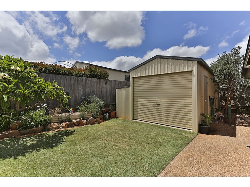 22 Hinchliffe Drive, Kearneys Spring QLD 4350