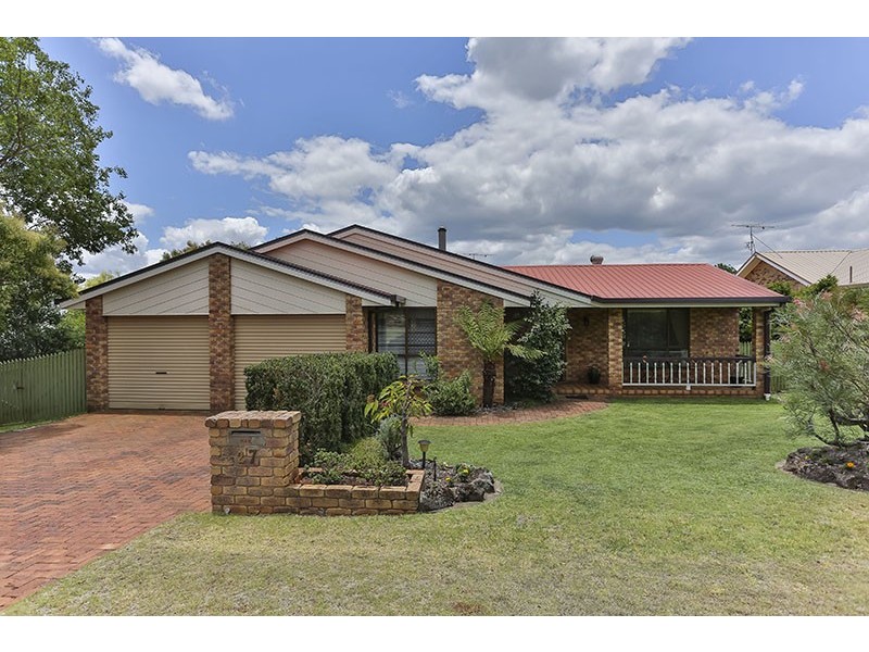 27 Belah Street, Rangeville QLD 4350