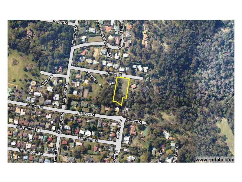 8 Brodie Street, Mount Lofty QLD 4350