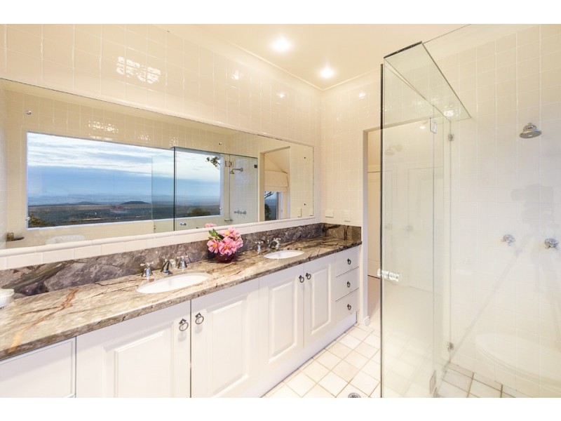 214 Happy Valley Road, Cabarlah QLD 4352