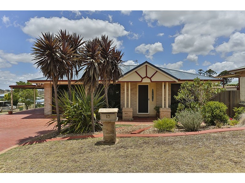 13 Batch Court, Harristown QLD 4350